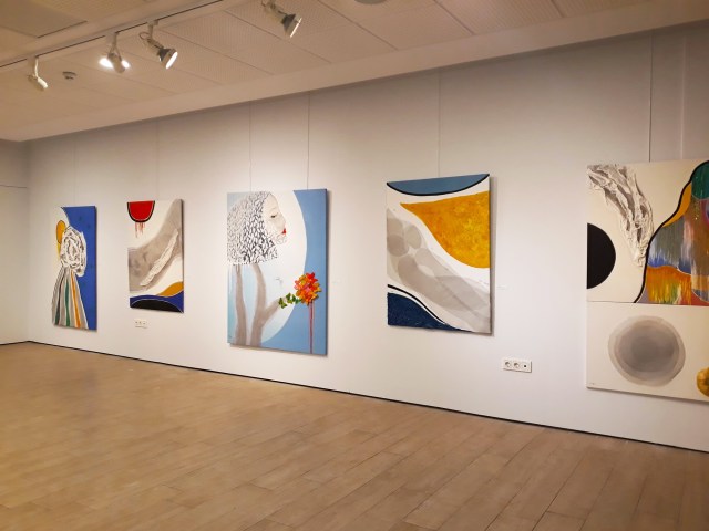 D9FC3032-C381-46B5-95CF-7C831C33D36E